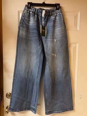 HALARA Elastic Waist Wide-Leg Distressed Jeans in Blue